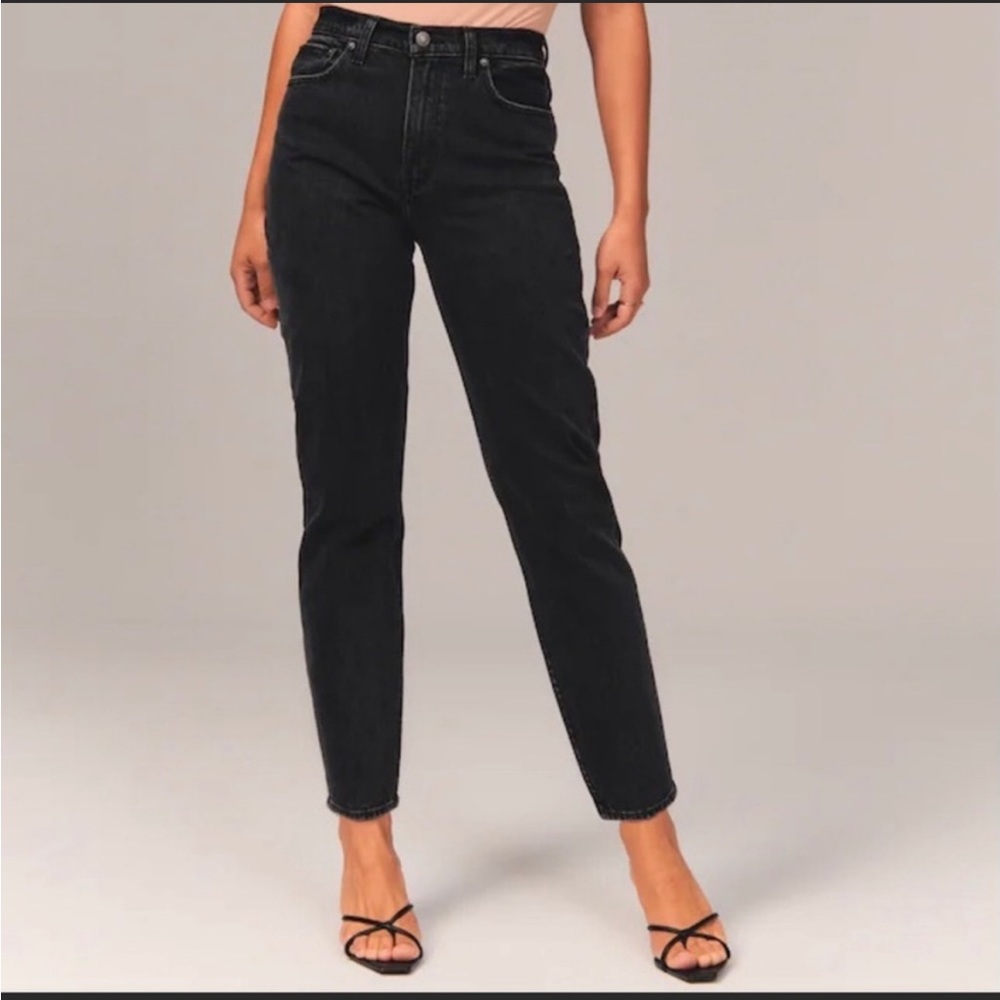 Abercrombie and Fitch Jeans - The '80s Mom (High Rise)